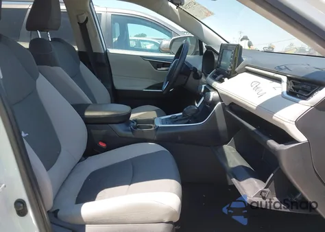 2020 Toyota Rav4 Hybrid Xle z USA, uszkodzony, nr VIN 2T3RWRFV5LW081459